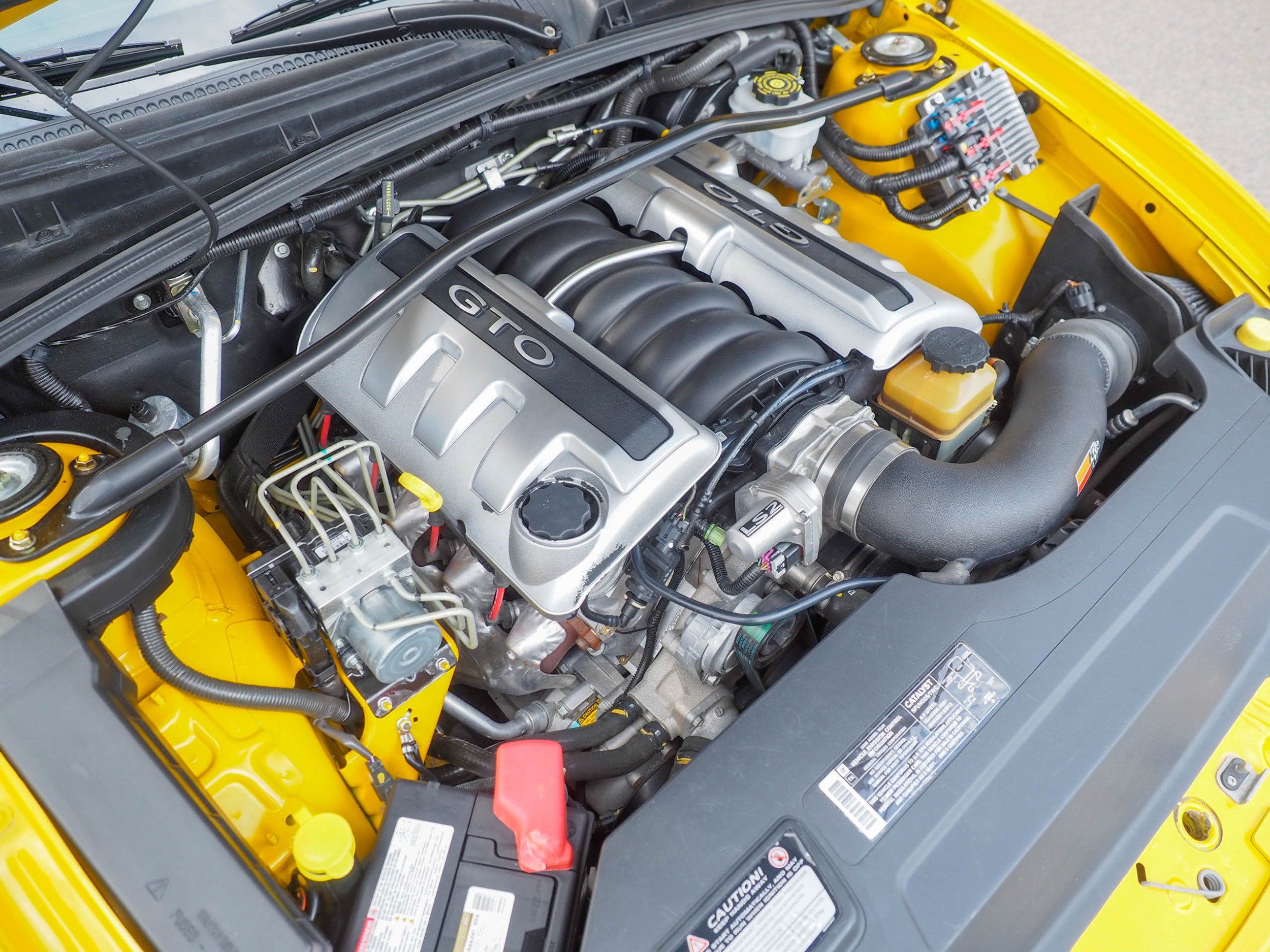 2005 Pontiac GTO Yellow 