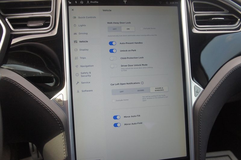 2014 Tesla Model S P85 | Zoom Auto Group - Used Cars New Jersey