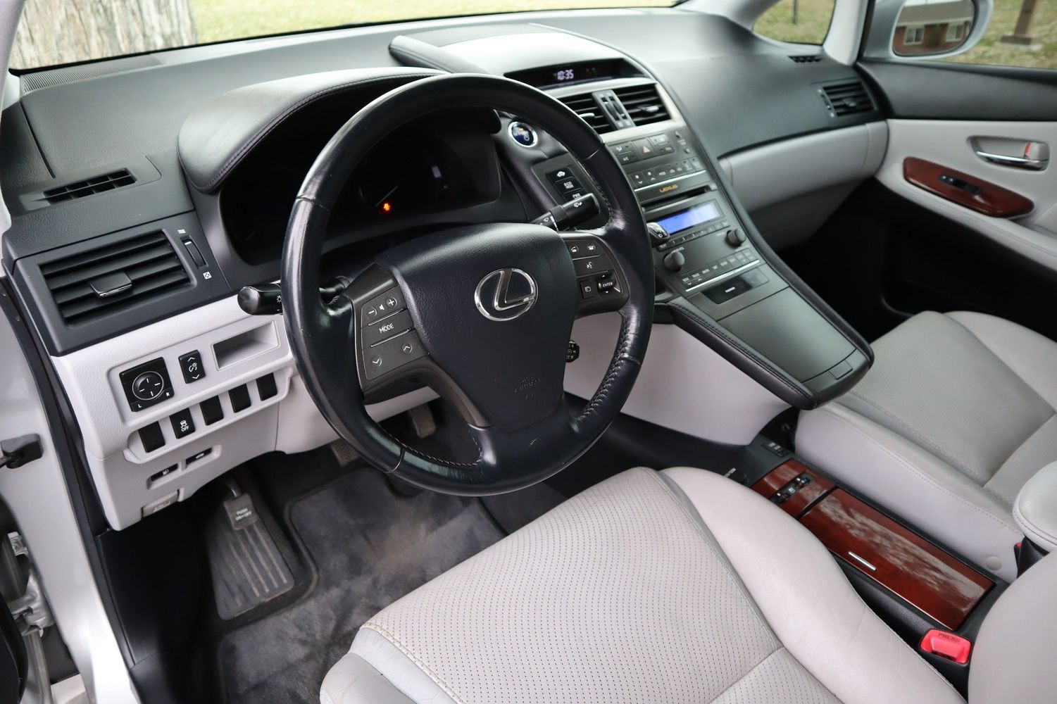 2010 Lexus HS 250h Base | Victory Motors of Colorado