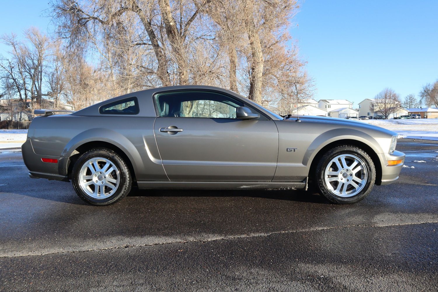 2005 Ford Mustang GT Deluxe | Victory Motors of Colorado