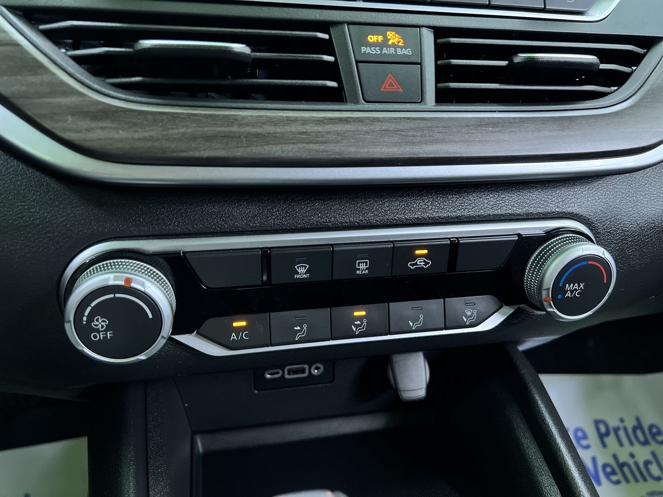 2025 Nissan Altima SV - Photo 22