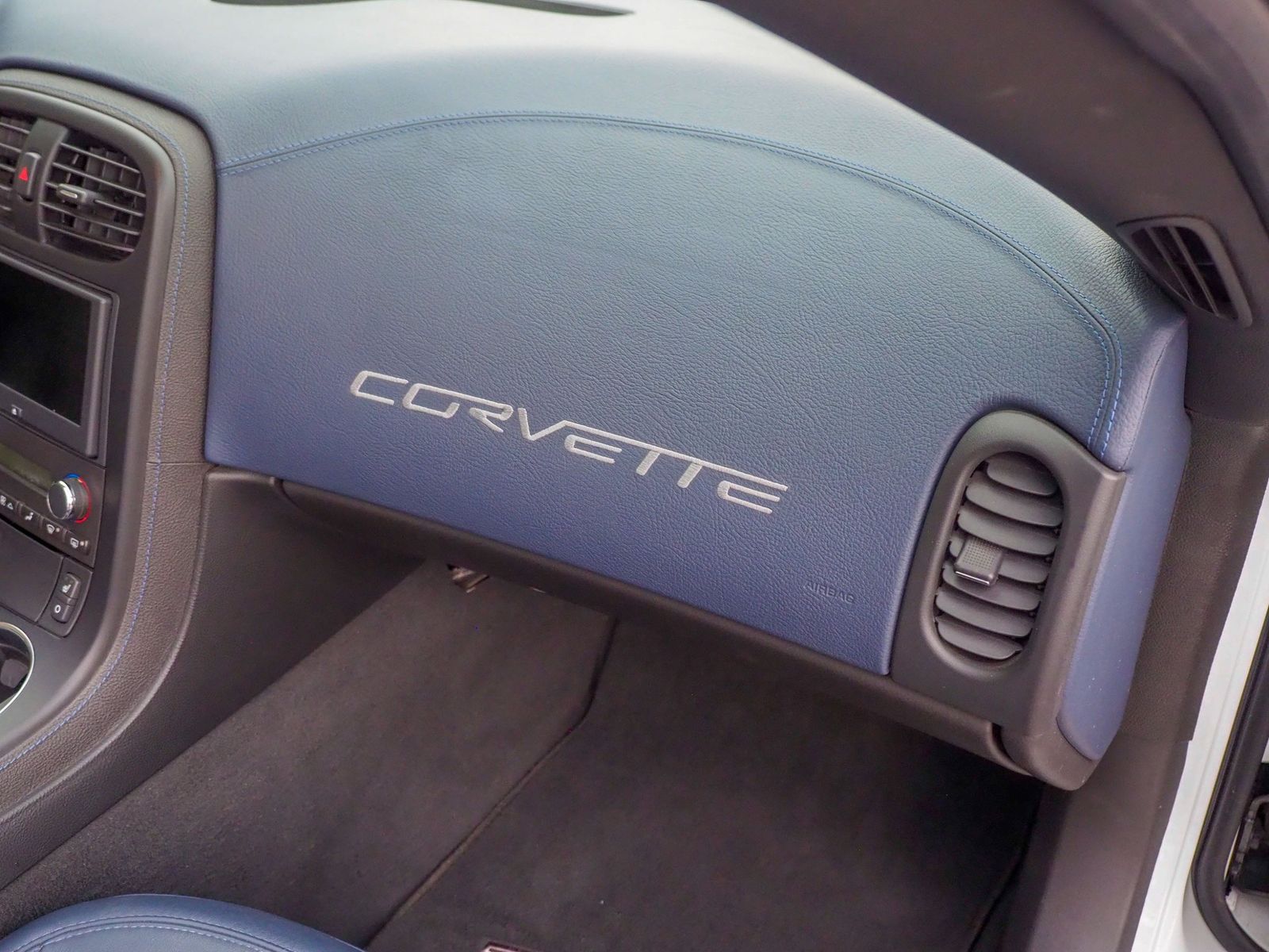 2013 Chevrolet Corvette 43