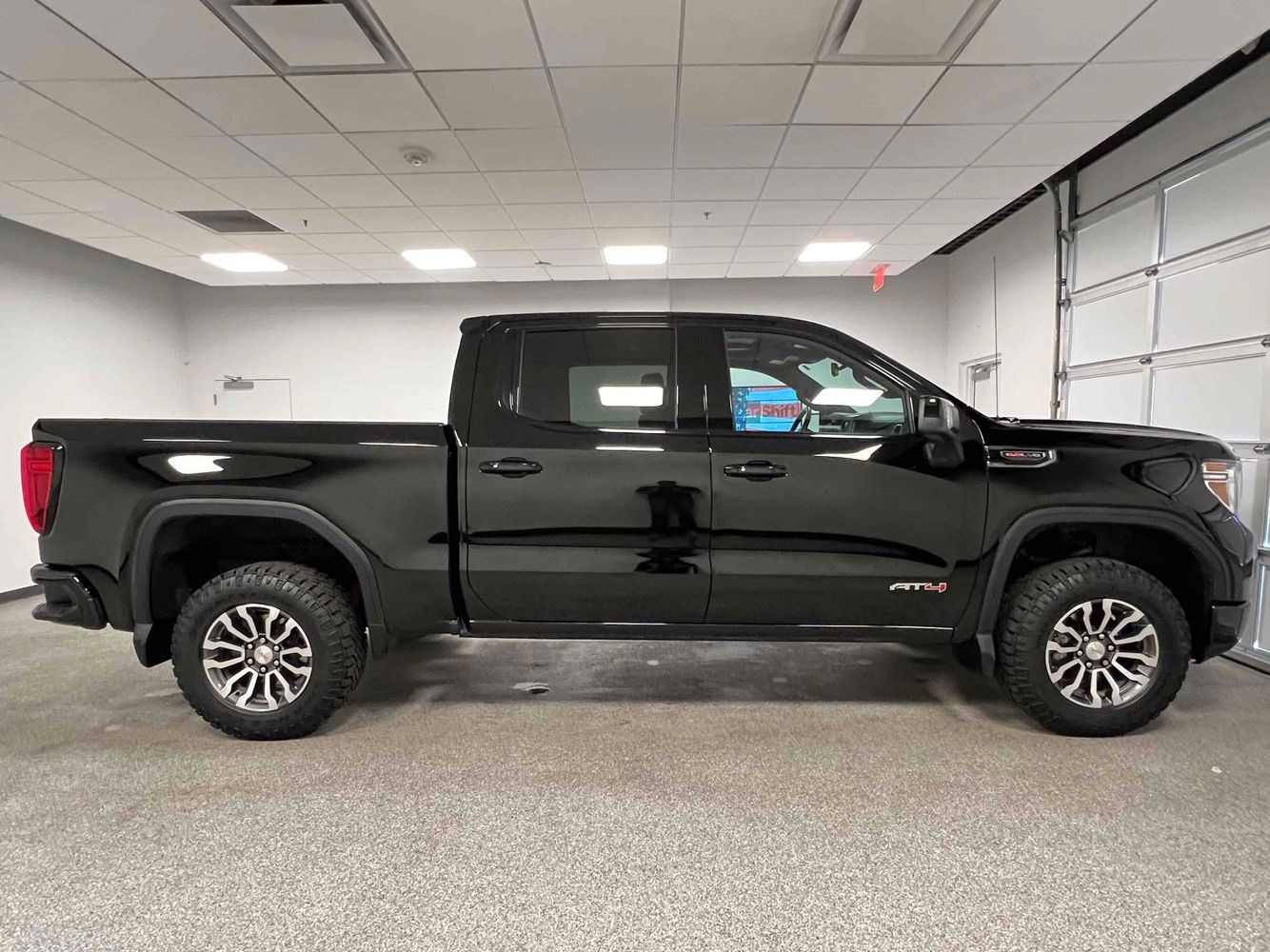 2022 GMC Sierra 1500 Limited AT4 | ClearShift