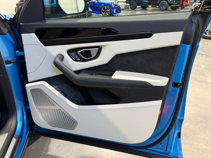 2023 Lamborghini Urus S, photo 21
