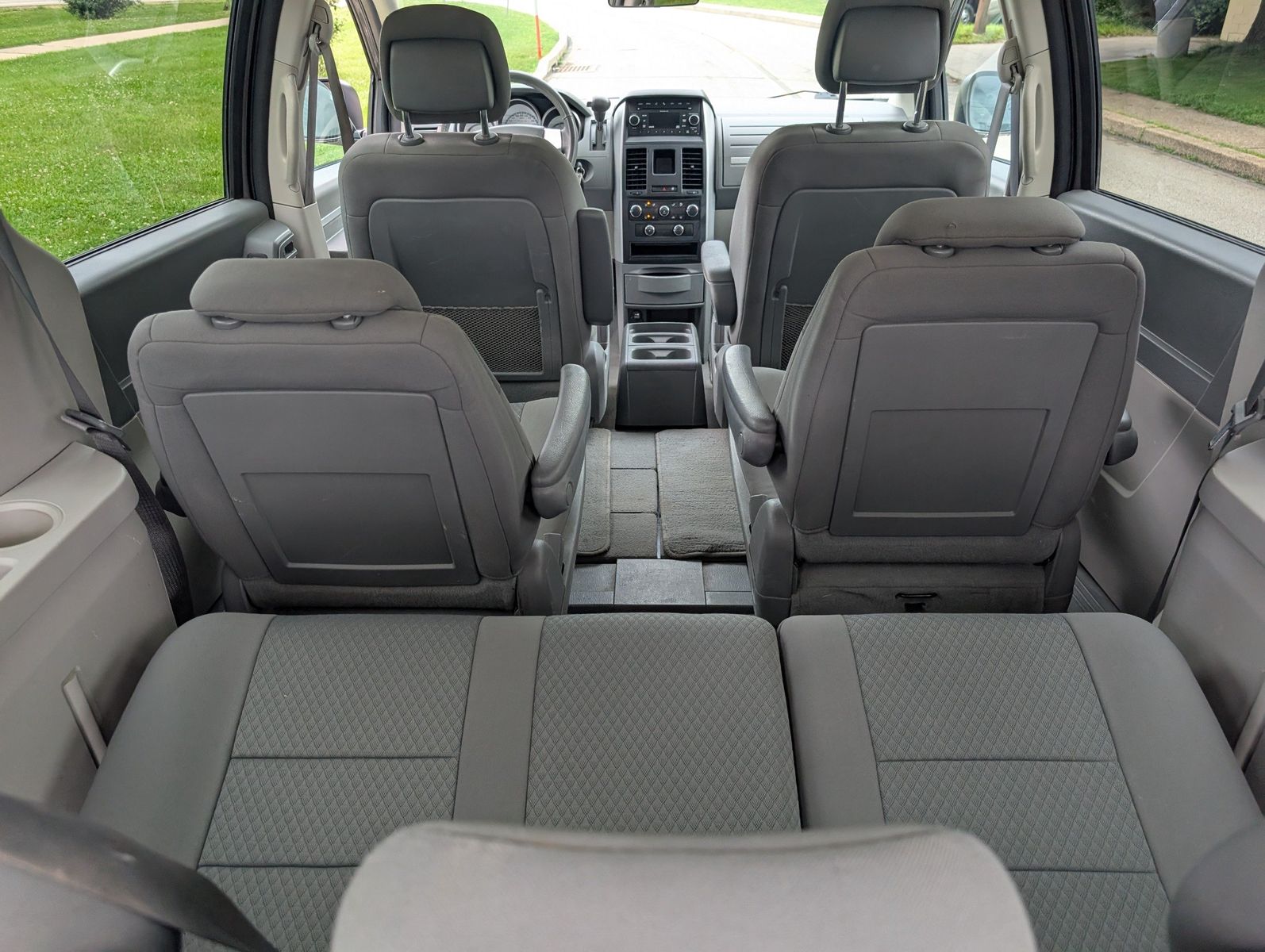 2010 Dodge Grand Caravan 72