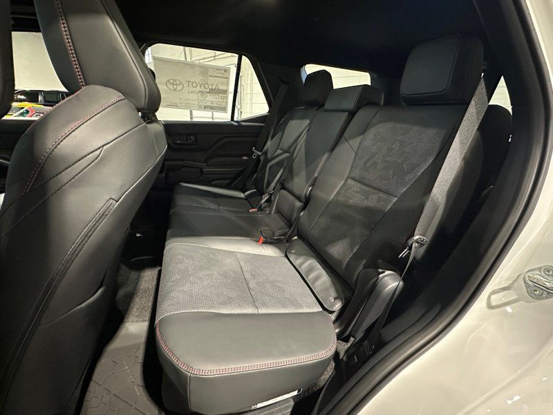 2025 Toyota 4Runner TRD Pro HV, photo 15