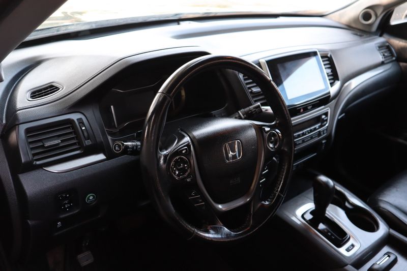 2016 Honda Pilot EX-L | Victory Motors of Colorado