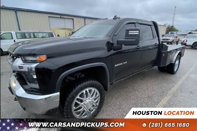 2021 Chevrolet Silverado 3500HD LT's photo