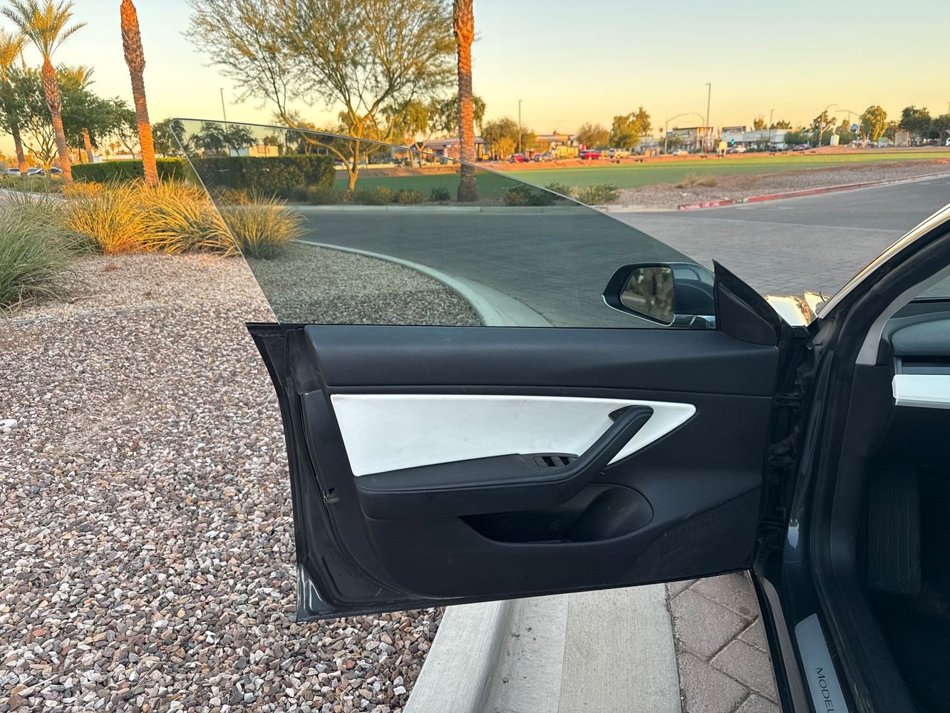 2019 Tesla Model 3 Standard Range Plus photo 7