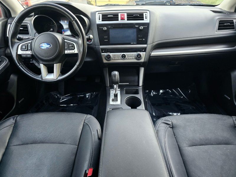 2017 Subaru Legacy 2.5i Limited photo 10