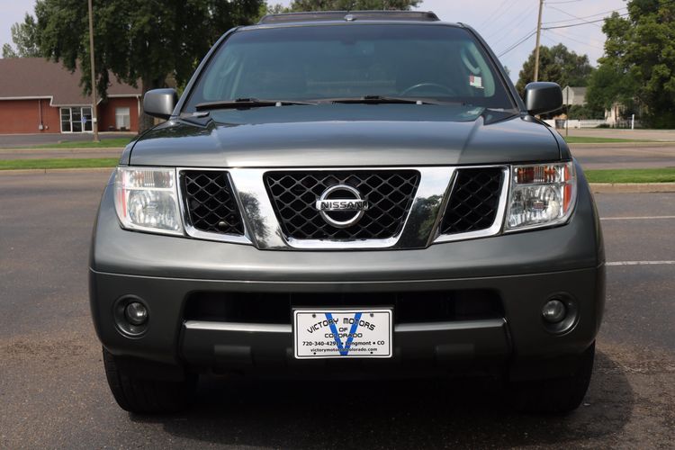 2006 Nissan Pathfinder SE | Victory Motors of Colorado