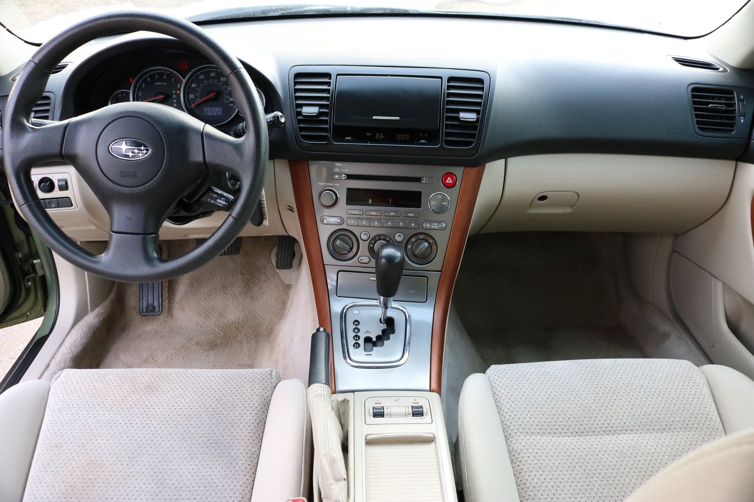 Subaru outback 2006 фото салона