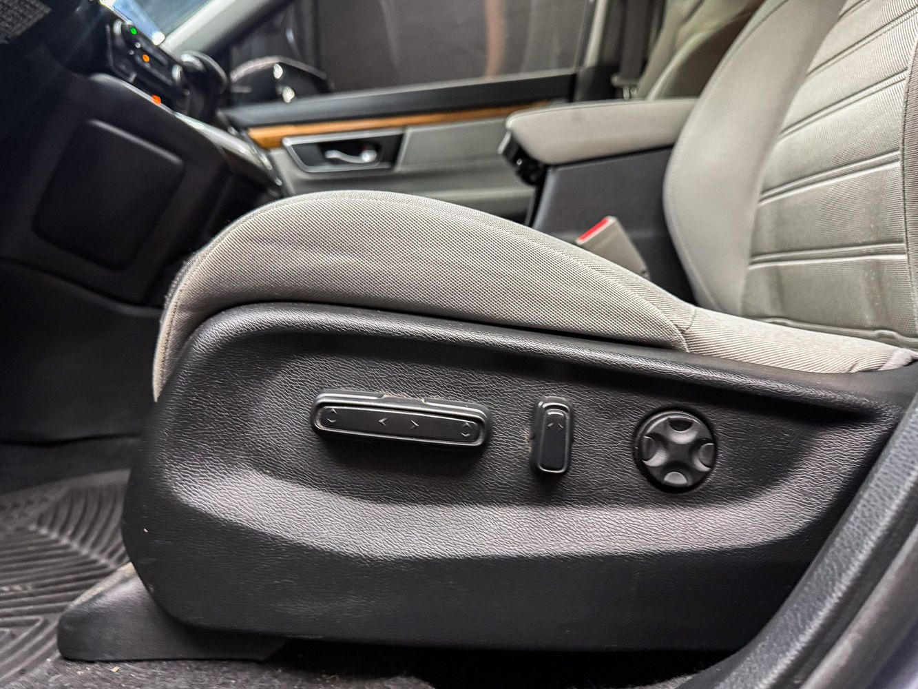 2020 Honda CR-V EX photo 36