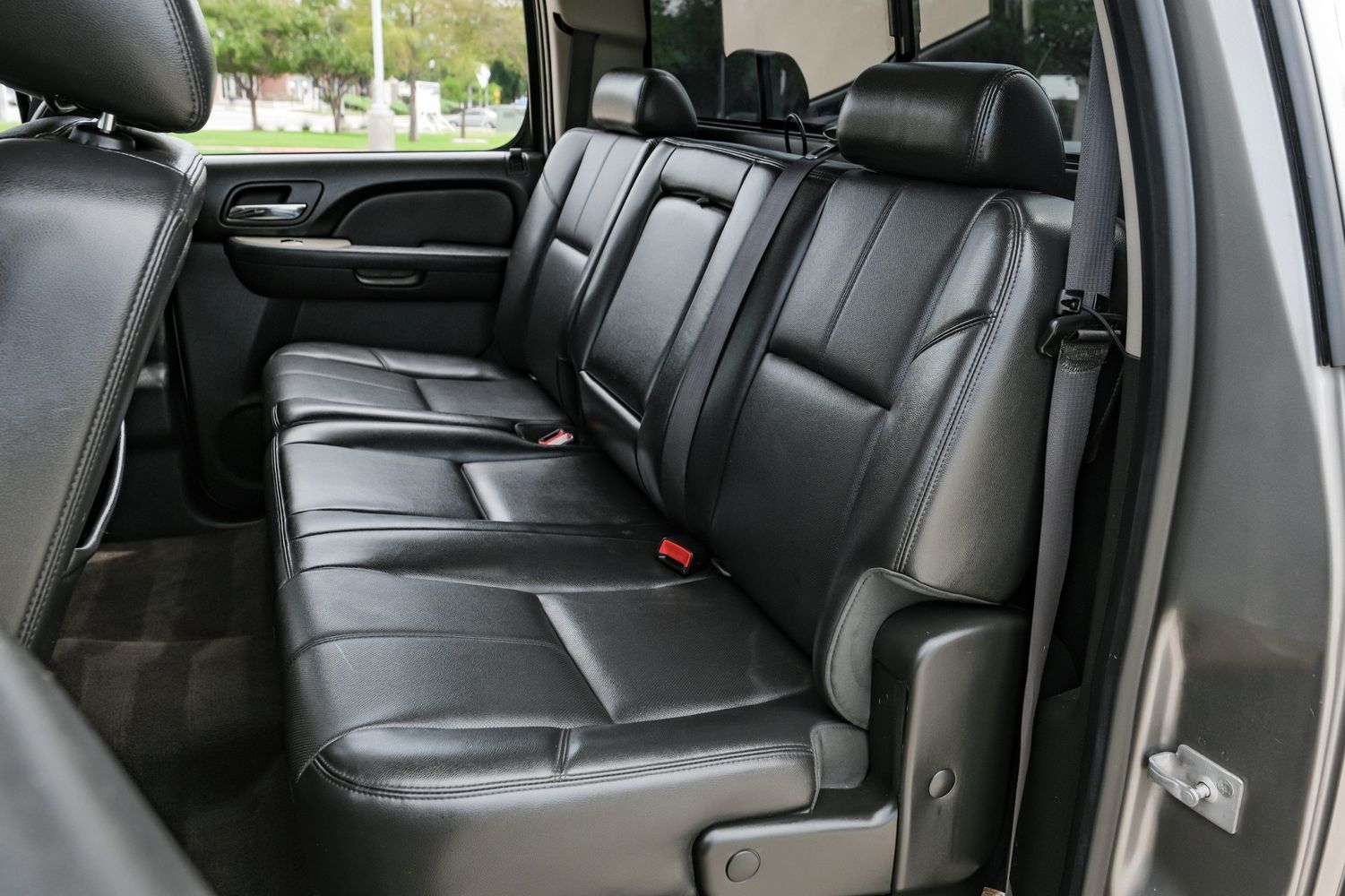 2013 Chevrolet Silverado 2500HD LTZ photo 30