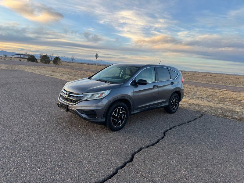 2016 Honda CR-V SE's photo
