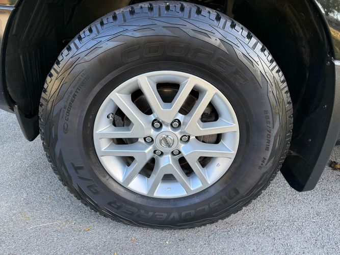 2016 Nissan Frontier SV photo 8
