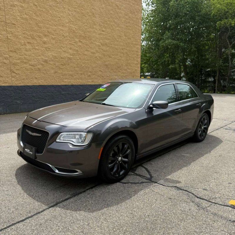 2015 Chrysler 300 Limited V6 AWD's photo