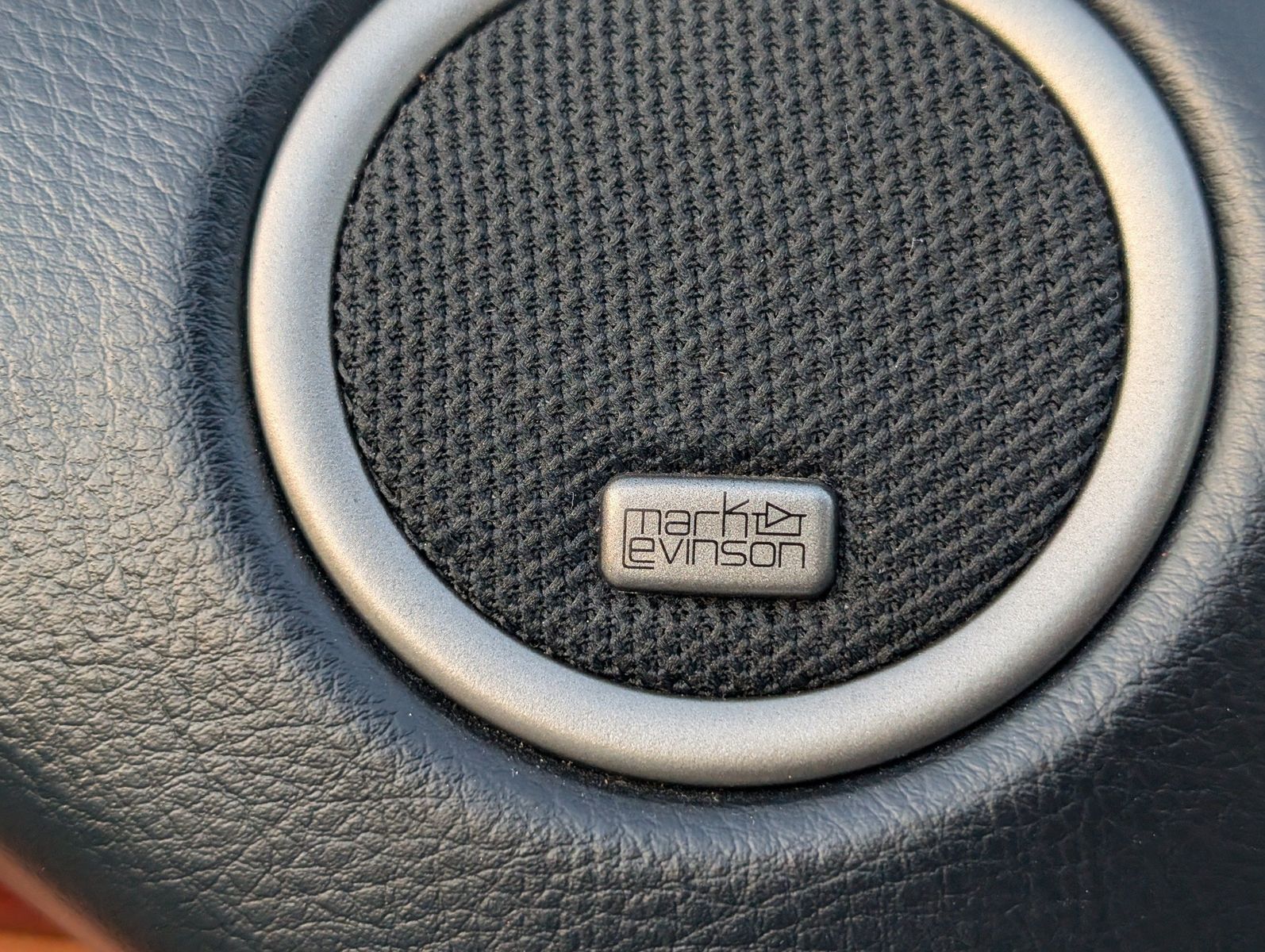 2003 Lexus SC 430 58