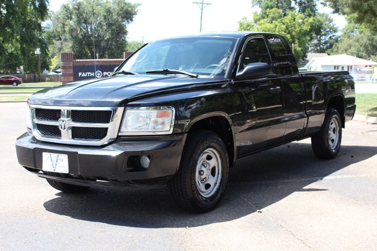 2010 Dodge Dakota ST | Victory Motors of Colorado