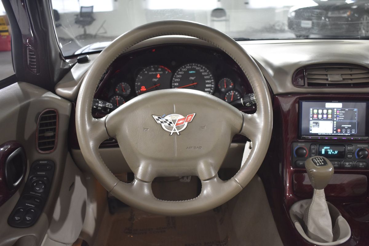 2003 Chevrolet Corvette 