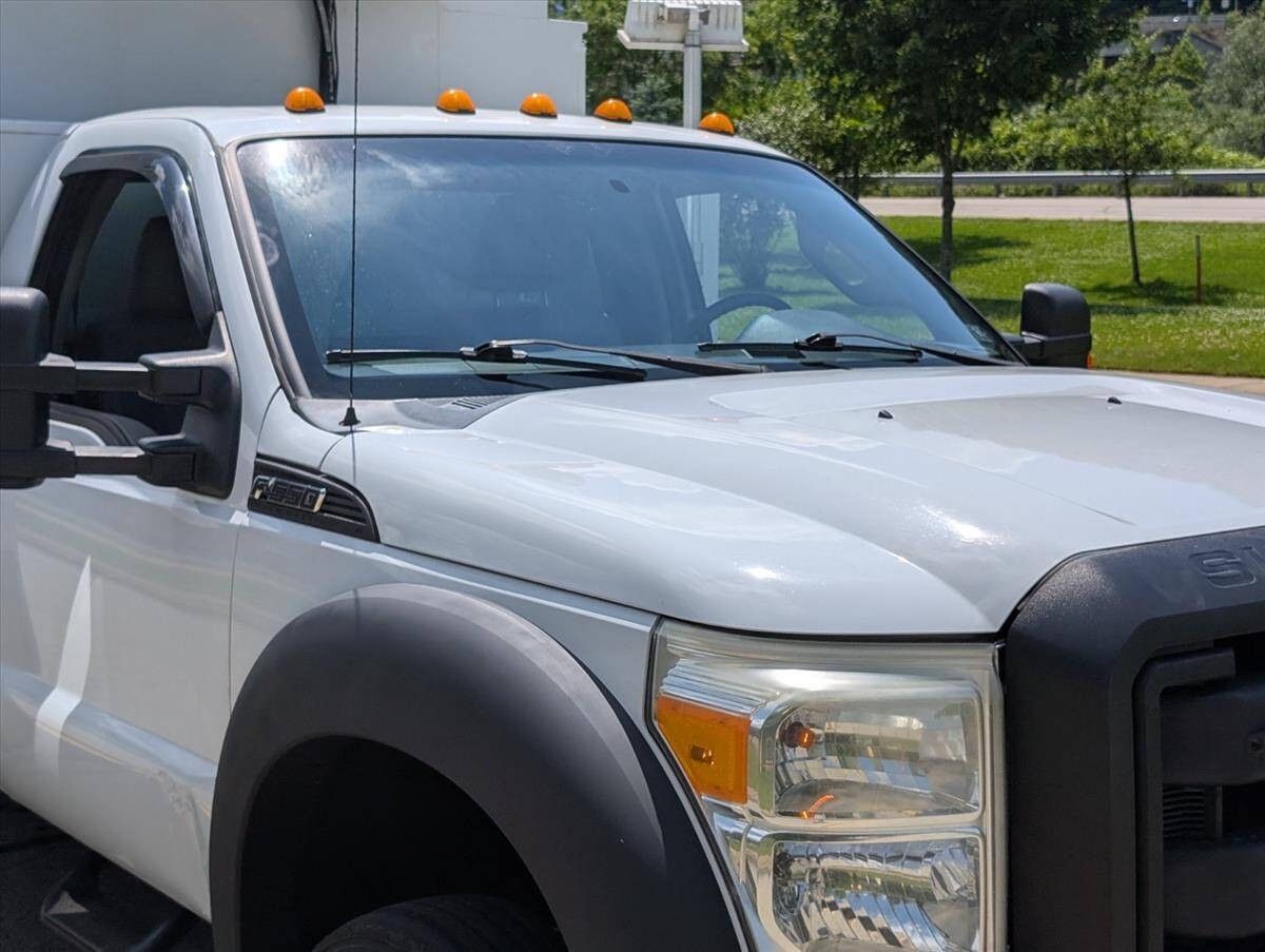 2011 Ford F-550 Super Duty 15