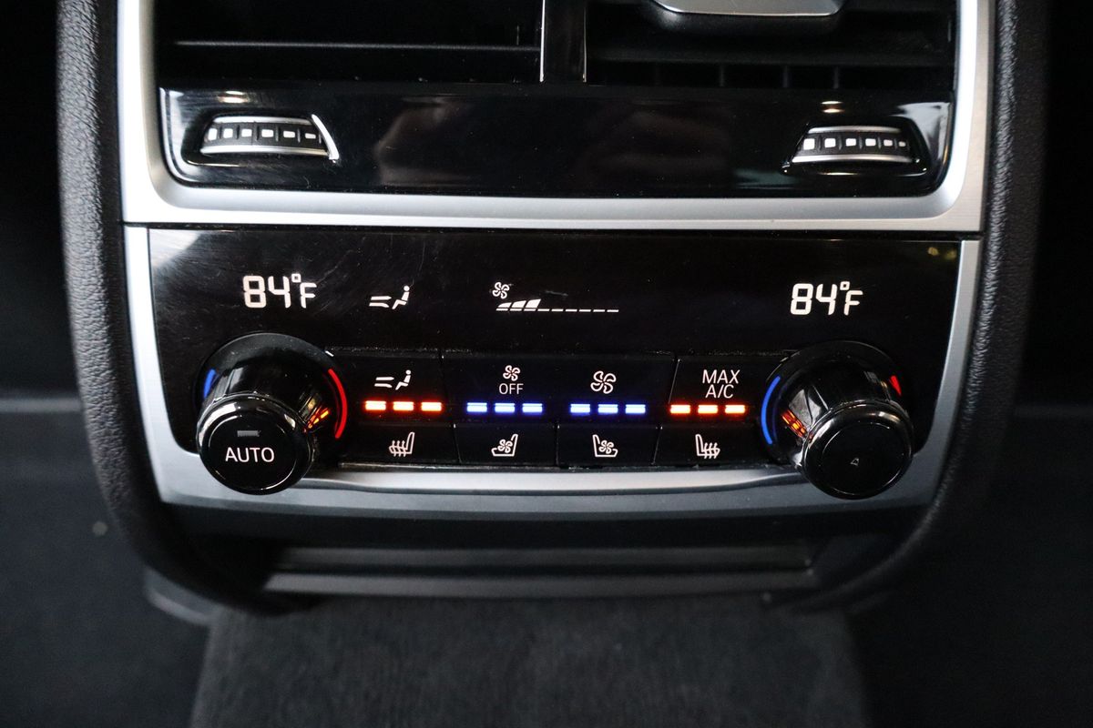 2019 BMW 740i xDrive