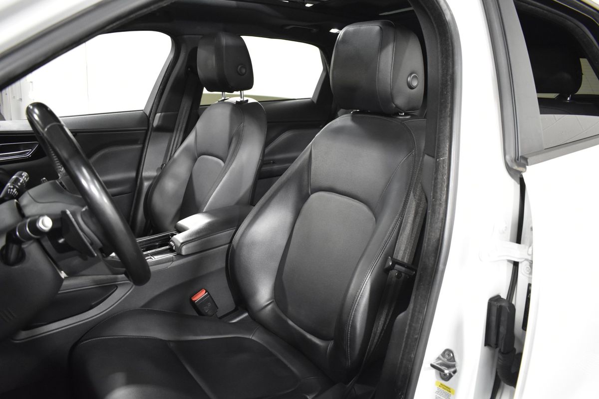 2018 Jaguar F-PACE 35t Premium