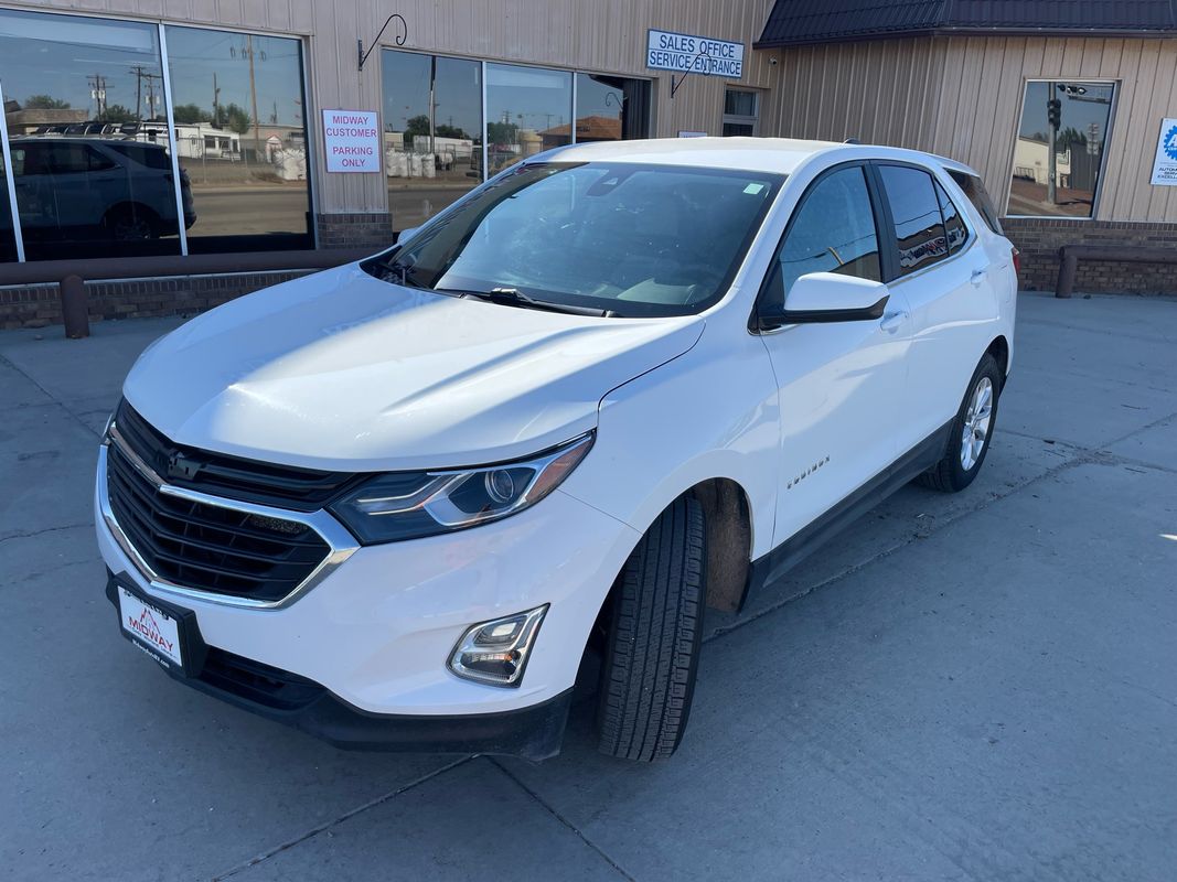 2021 Chevrolet Equinox LT's photo