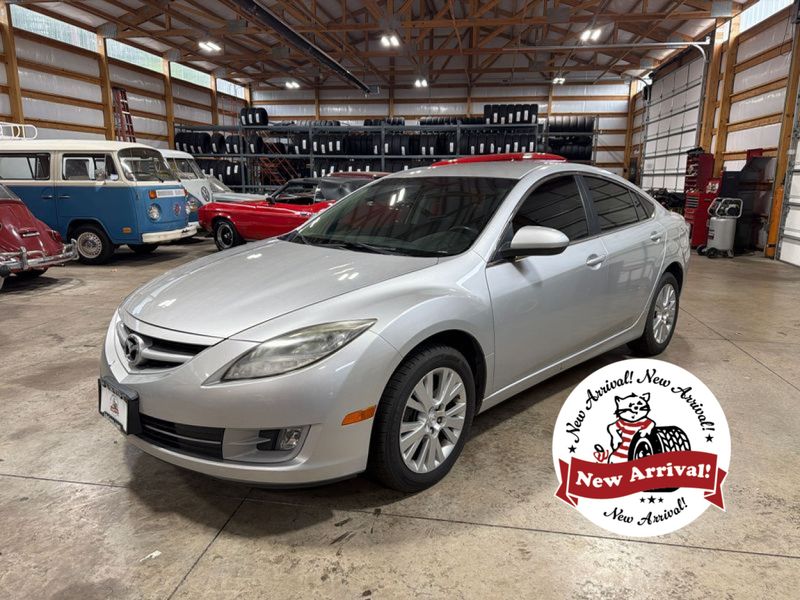 Silver 2010 Mazda MAZDA6 Sedan Front-Wheel Drive 5-Speed Automatic
