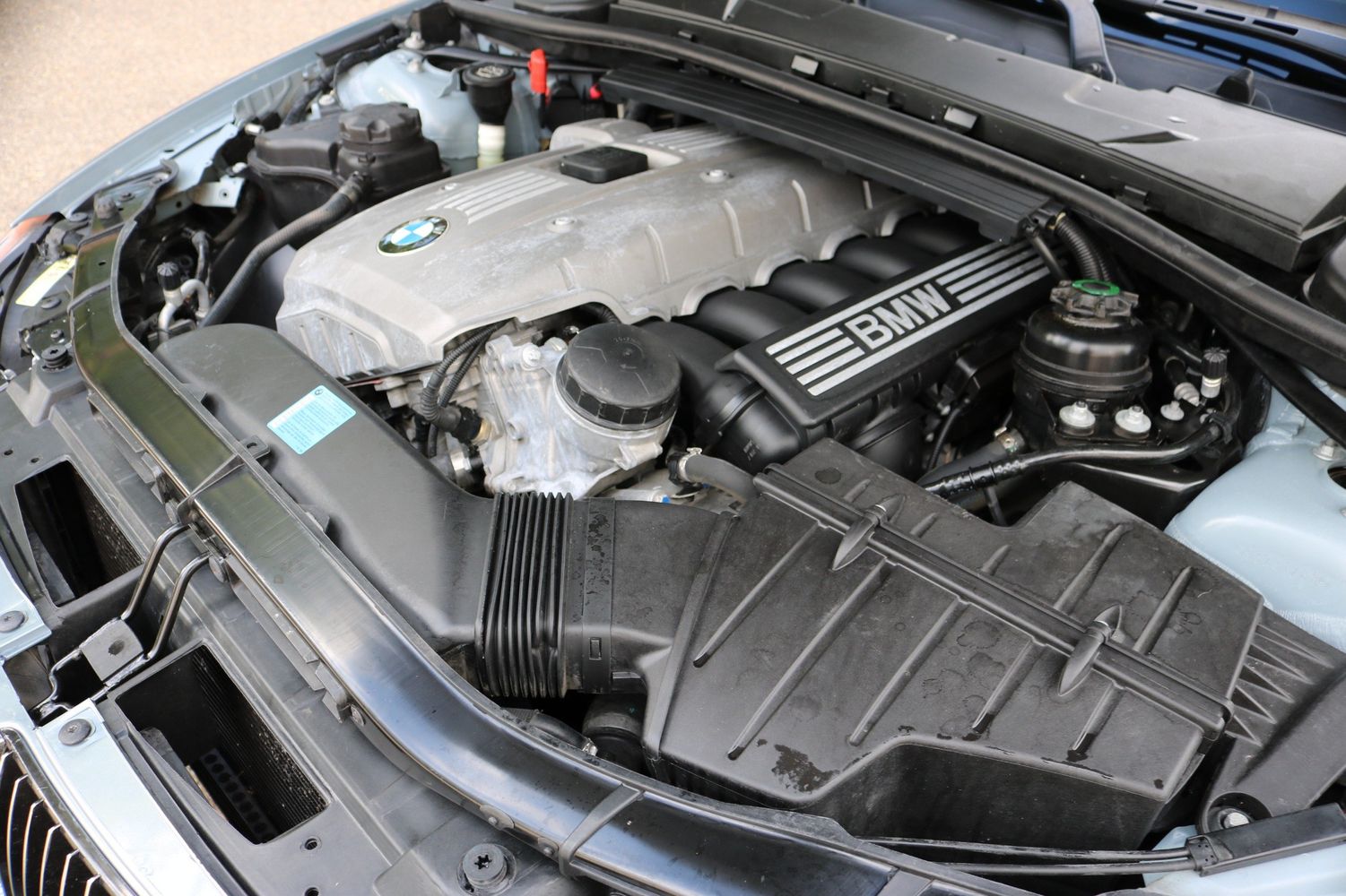 2006 BMW 330XI AWD | Victory Motors of Colorado