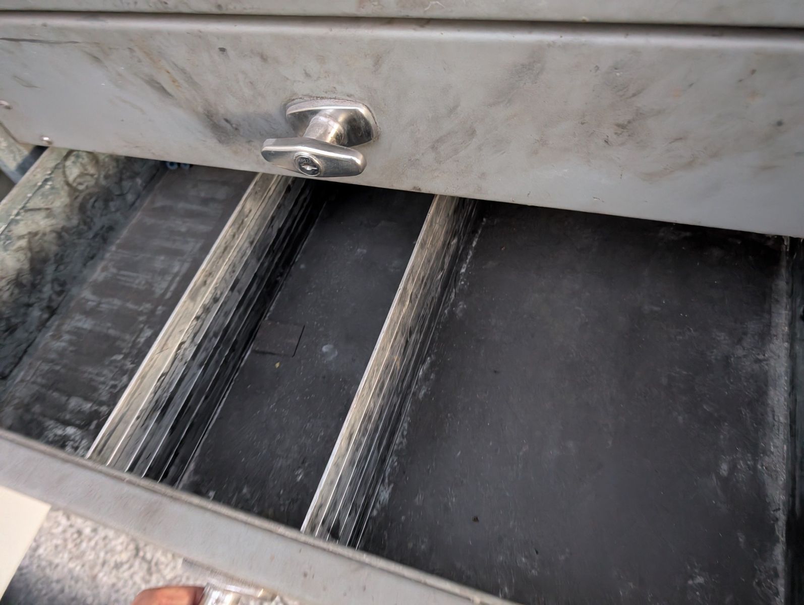 2012 Ford F-550 Super Duty 40