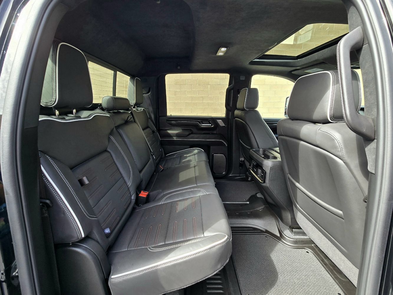 2025 Gmc Sierra HD AT4X photo 38