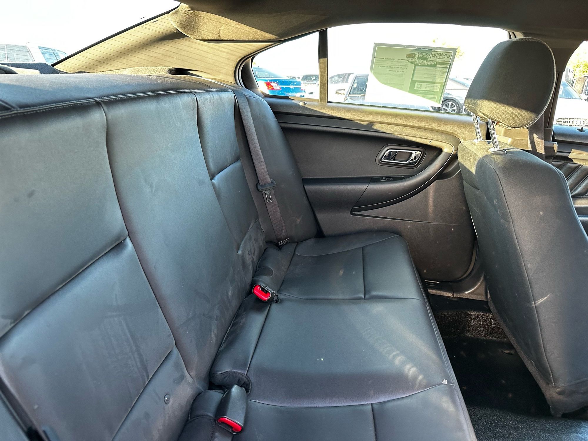 2013 Ford Taurus photo 20