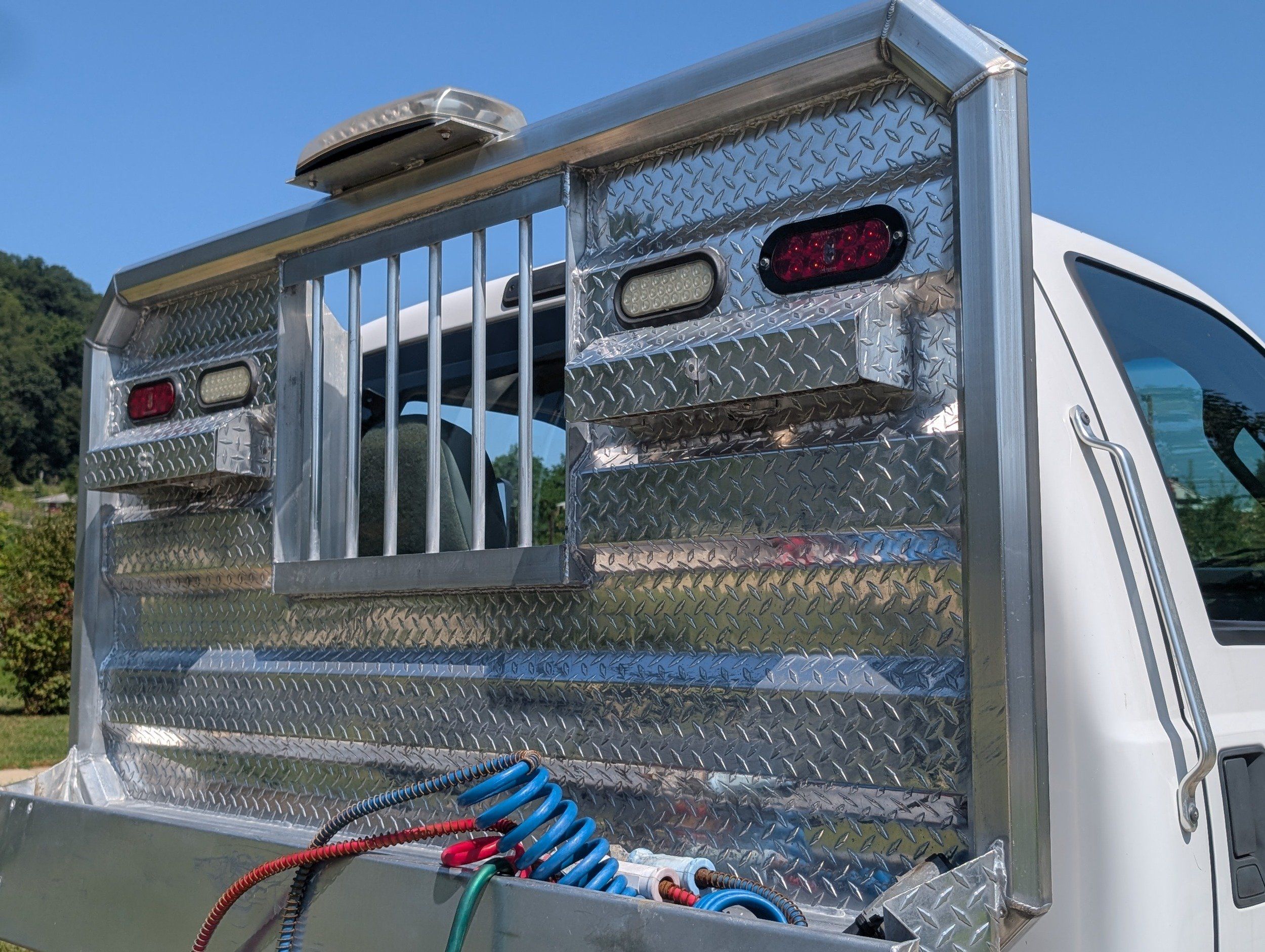 2018 Ford F-650 SuperCab photo 25