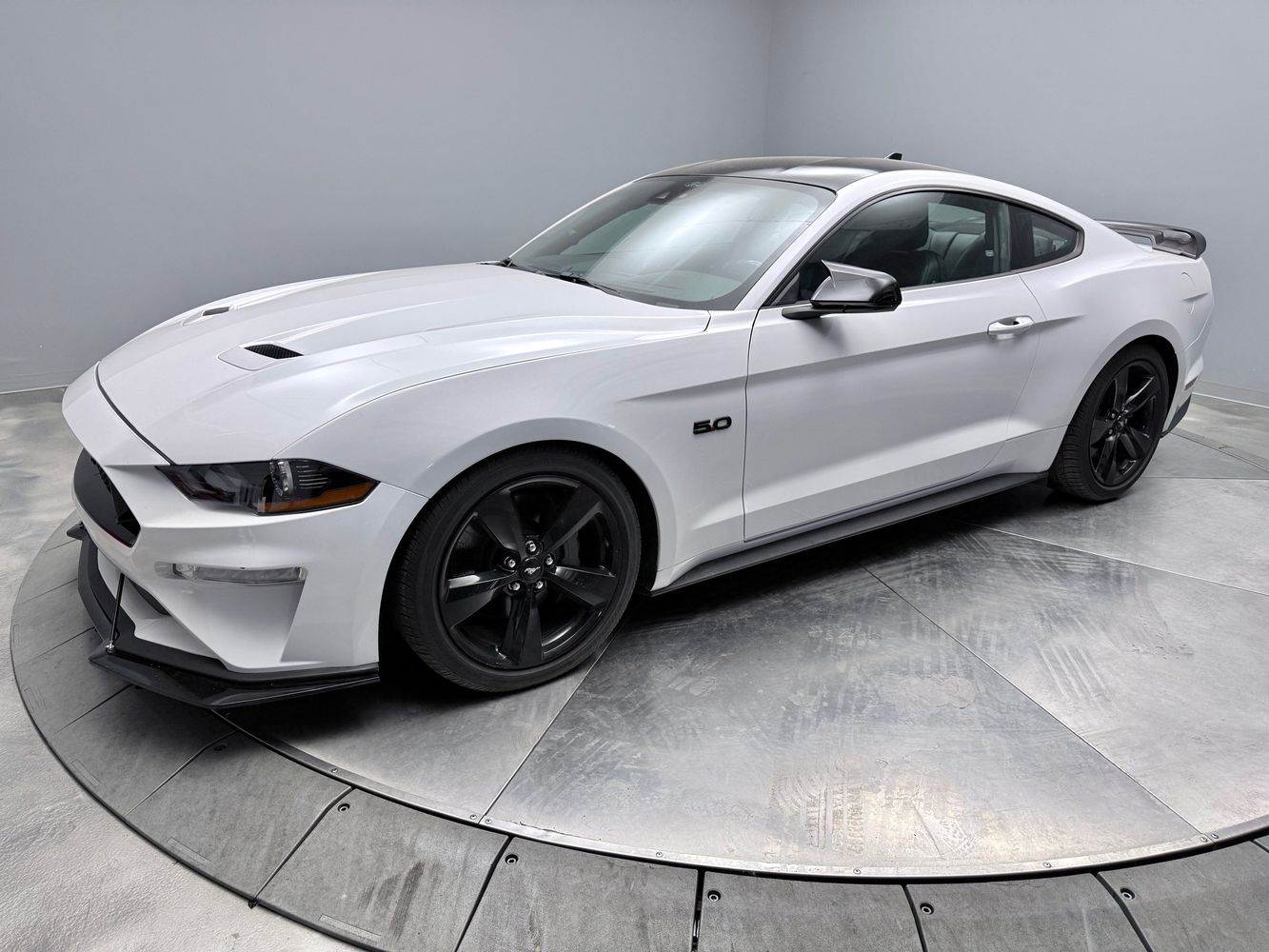 2021 Ford Mustang GT Coupe Premium's photo