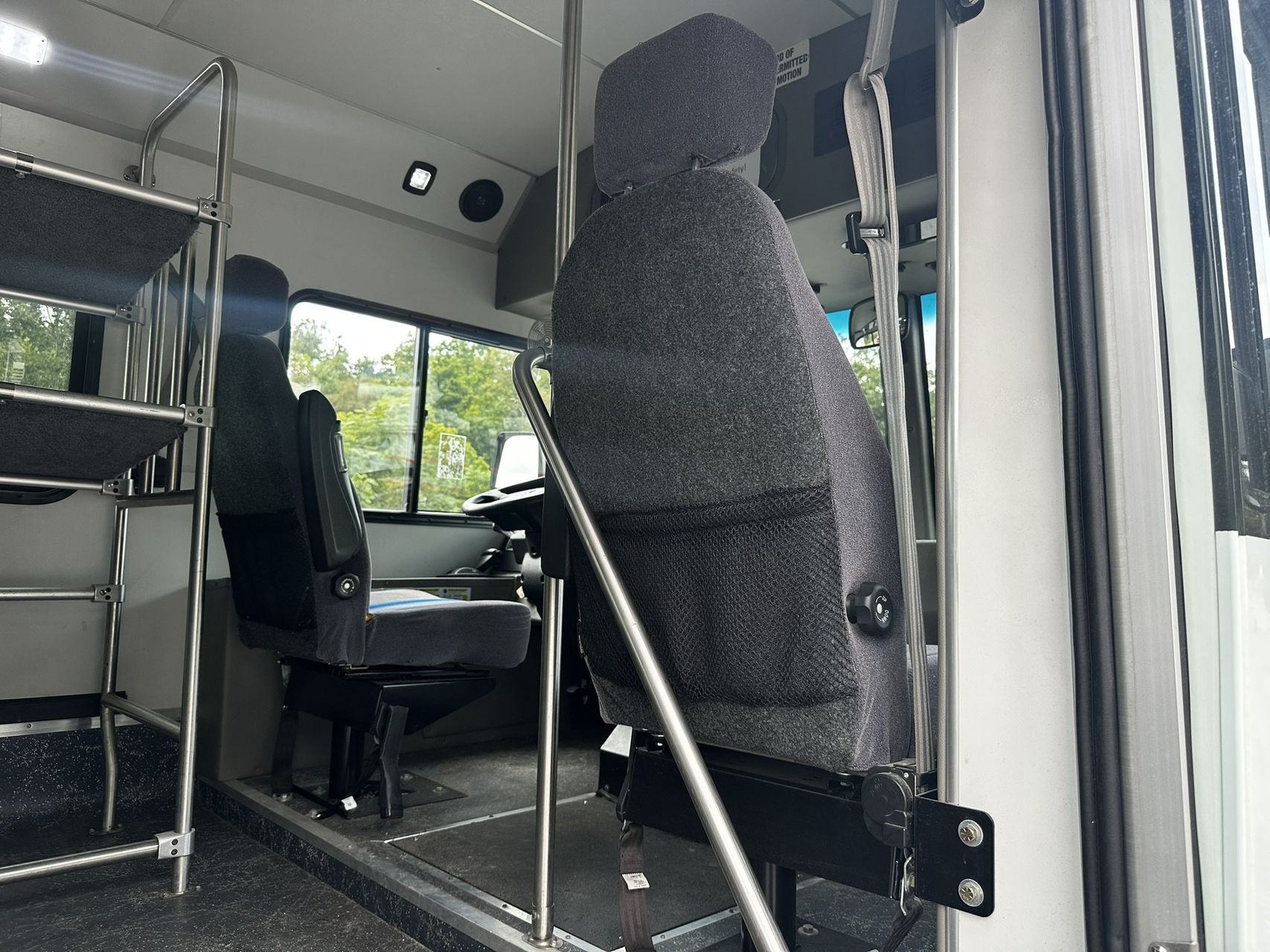 2018 Freightliner Glaval Legacy FA1034 16