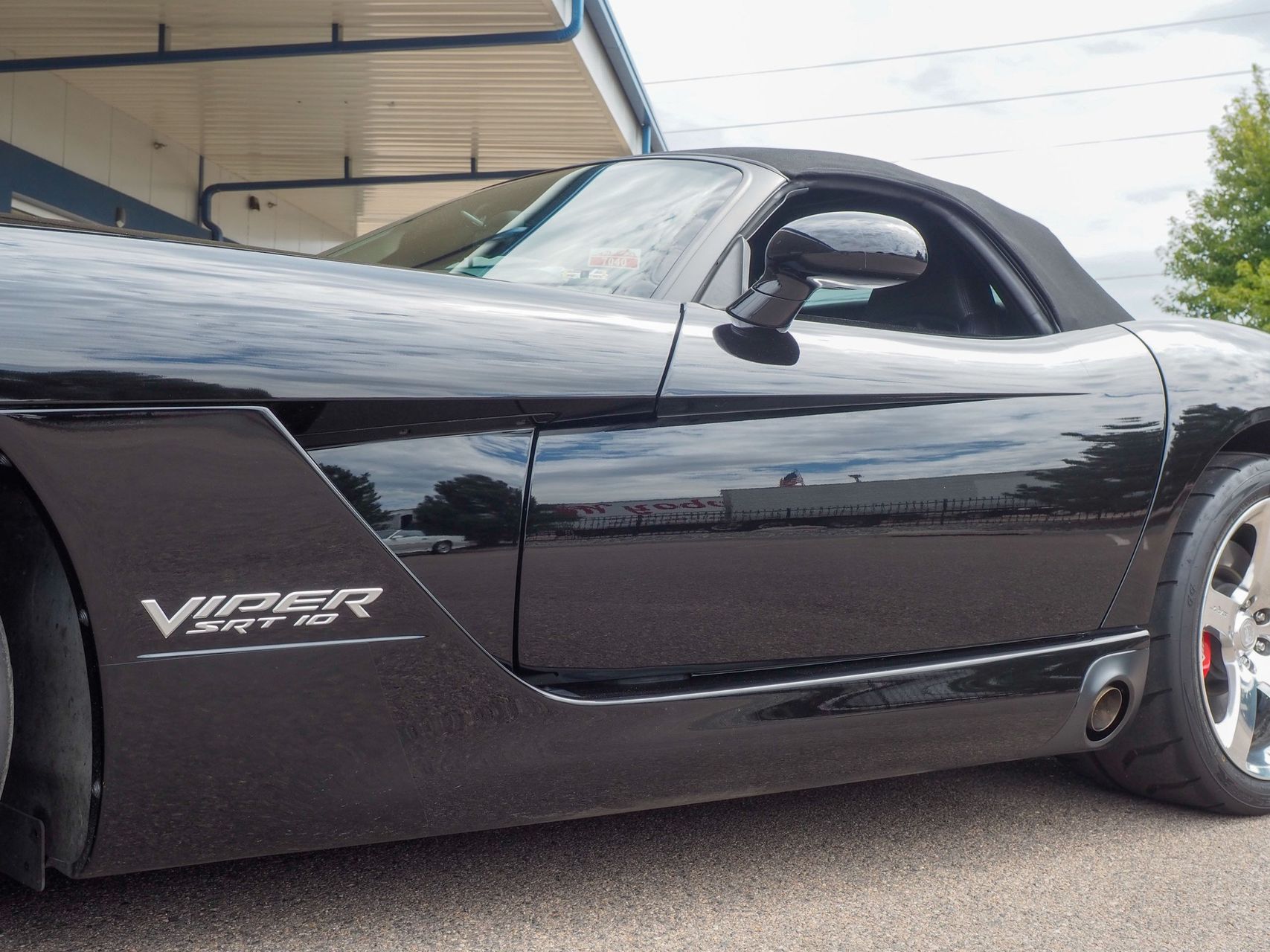 2006 Dodge Viper 22