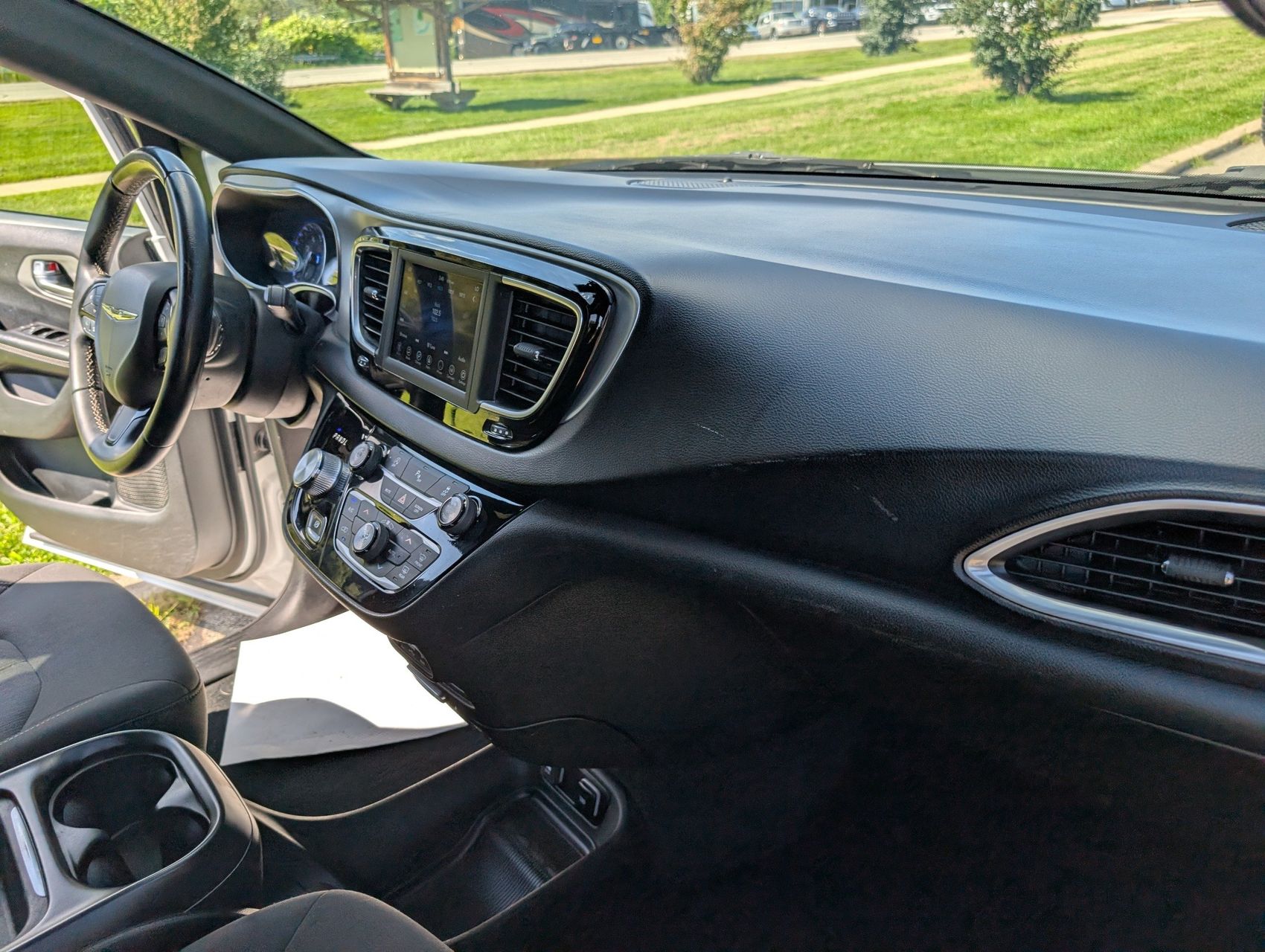 2018 Chrysler Pacifica 66
