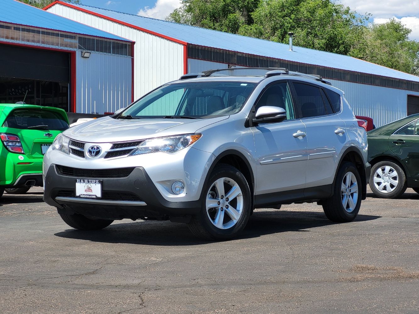 2014 Toyota RAV4 XLE AWD's photo
