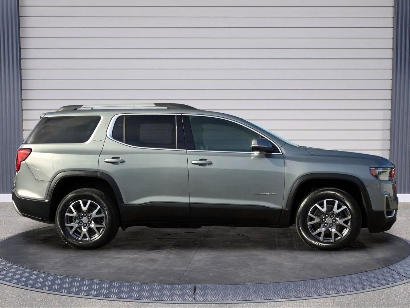 2023 Gmc Acadia SLT photo 8