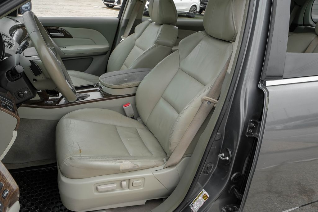 2011 Acura MDX Base photo 32