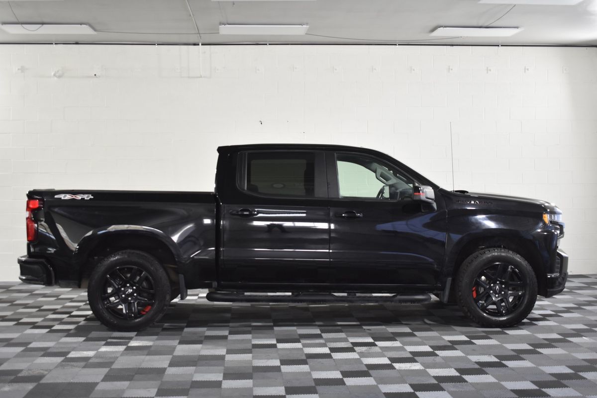 2021 Chevrolet Silverado 1500 4WD Crew Cab Short Bed RST