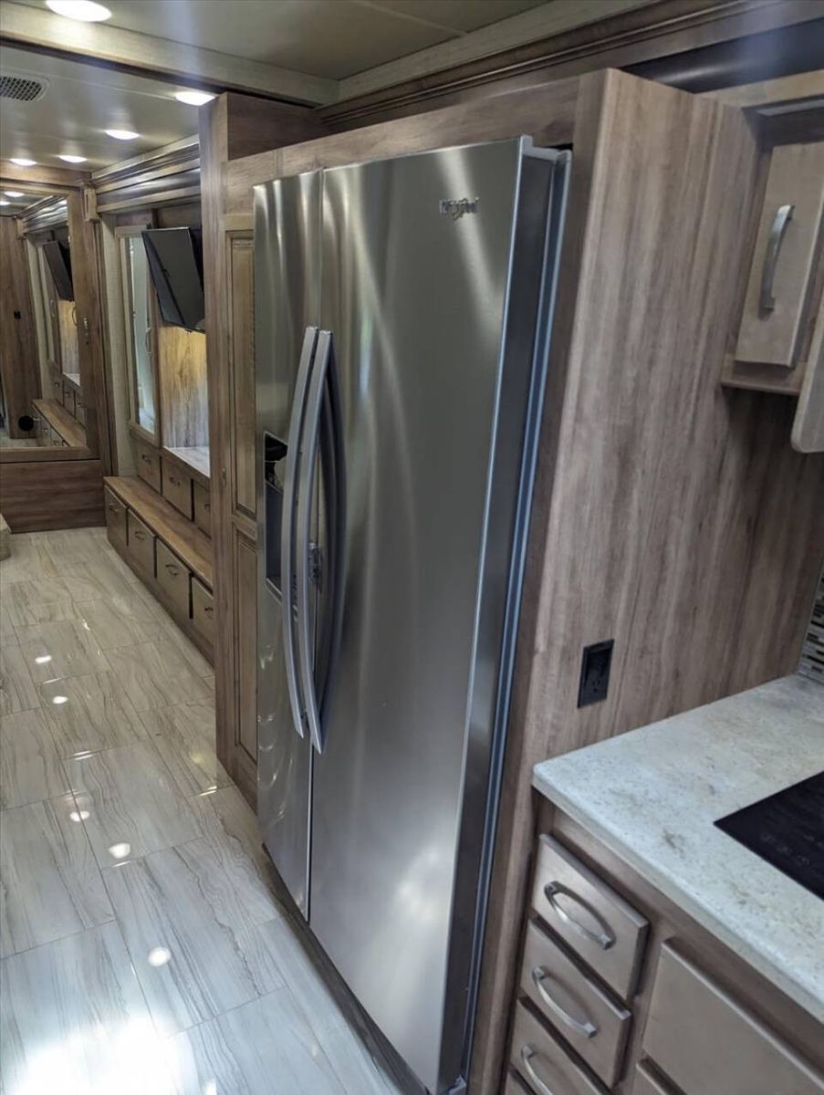 2019 Jayco Embark 46