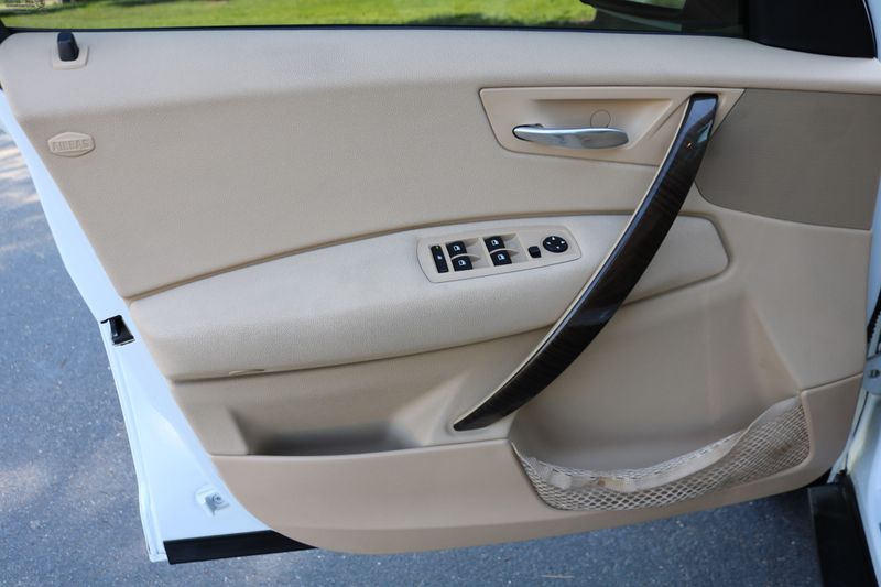 TninoFull-Drive2 Vintage Cream ！ 2006 BMW X3 3.0i | Victory Motors of Colorado