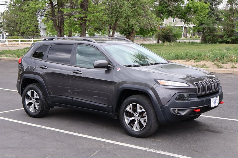 2016 Jeep Cherokee Trailhawk | Victory Motors of Colorado