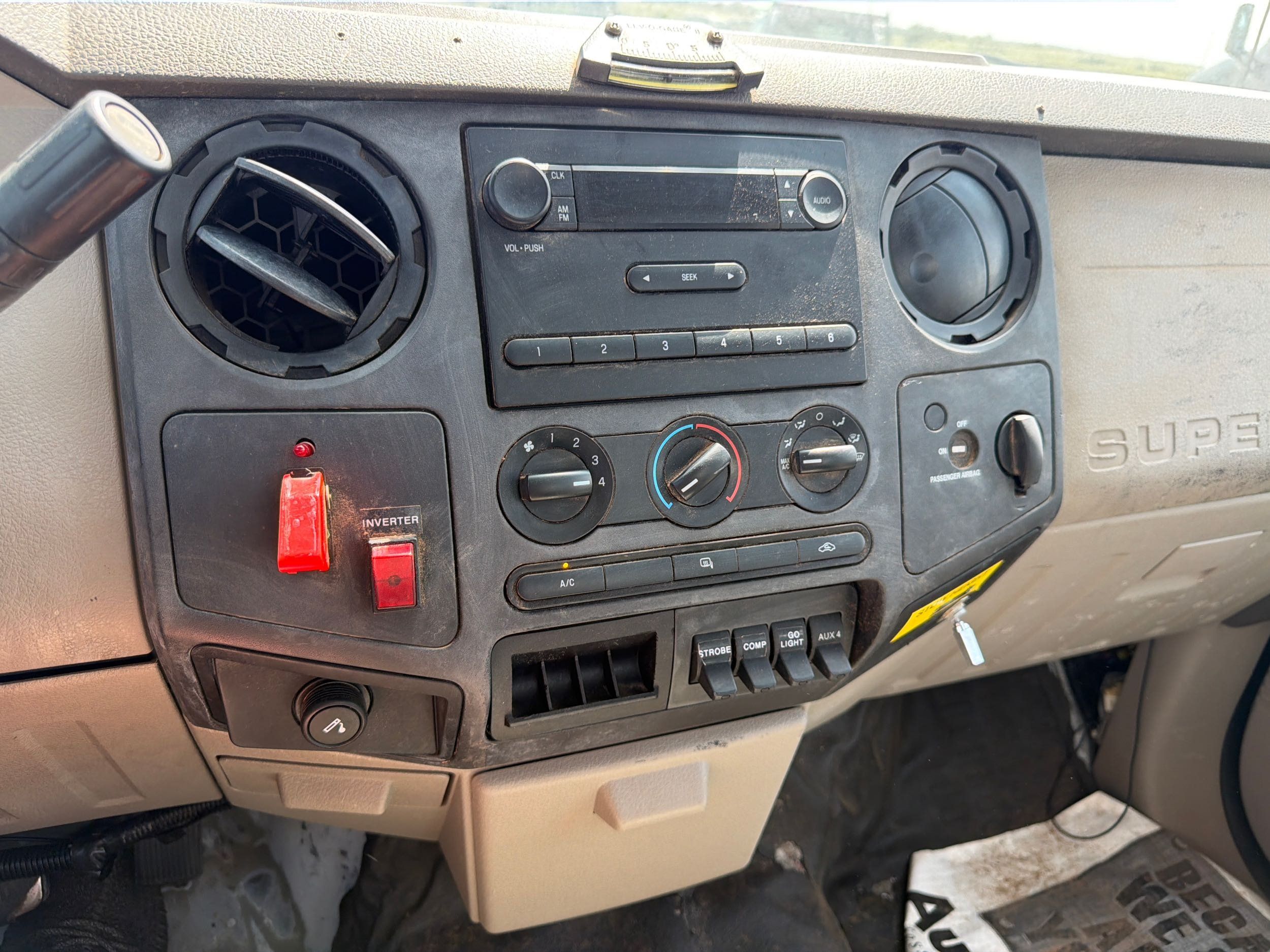 2008 Ford F-450 Super Duty Chassis Cab XLT - Photo 22
