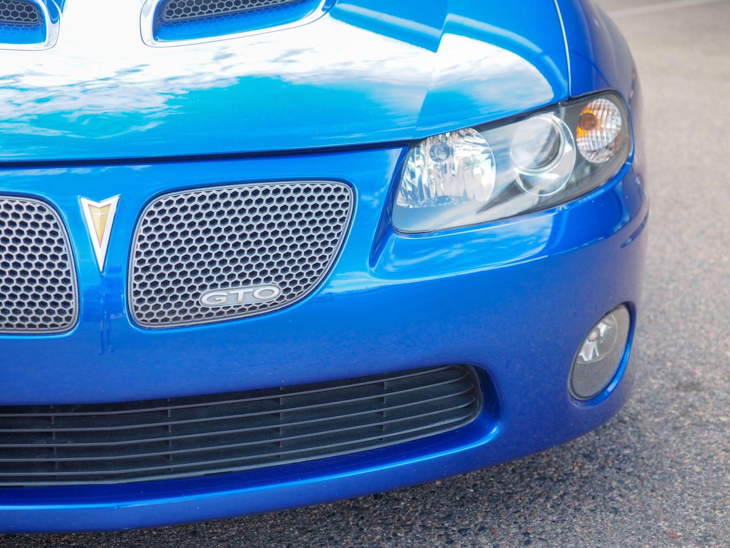 2006 Pontiac GTO Blue 