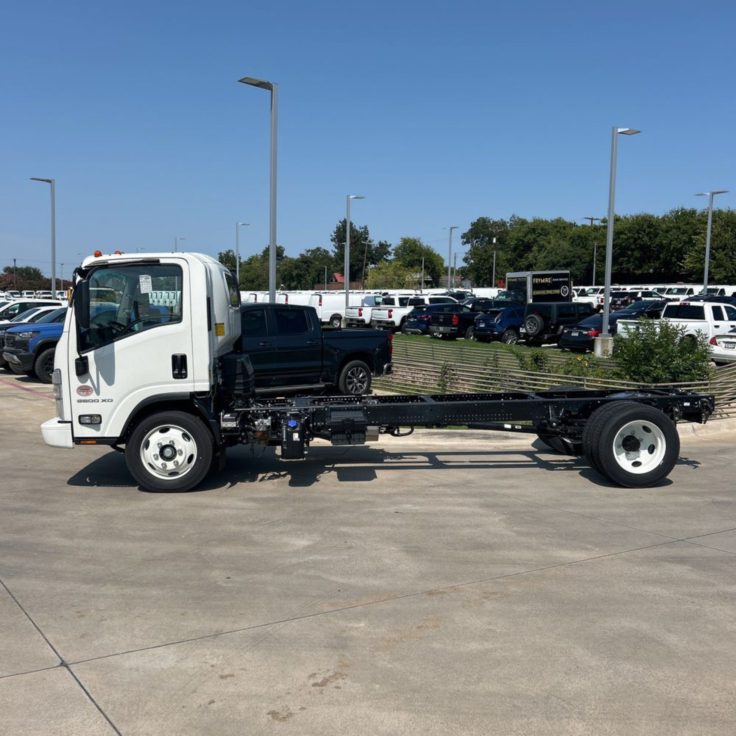 2024 Chevrolet Silverado photo 27