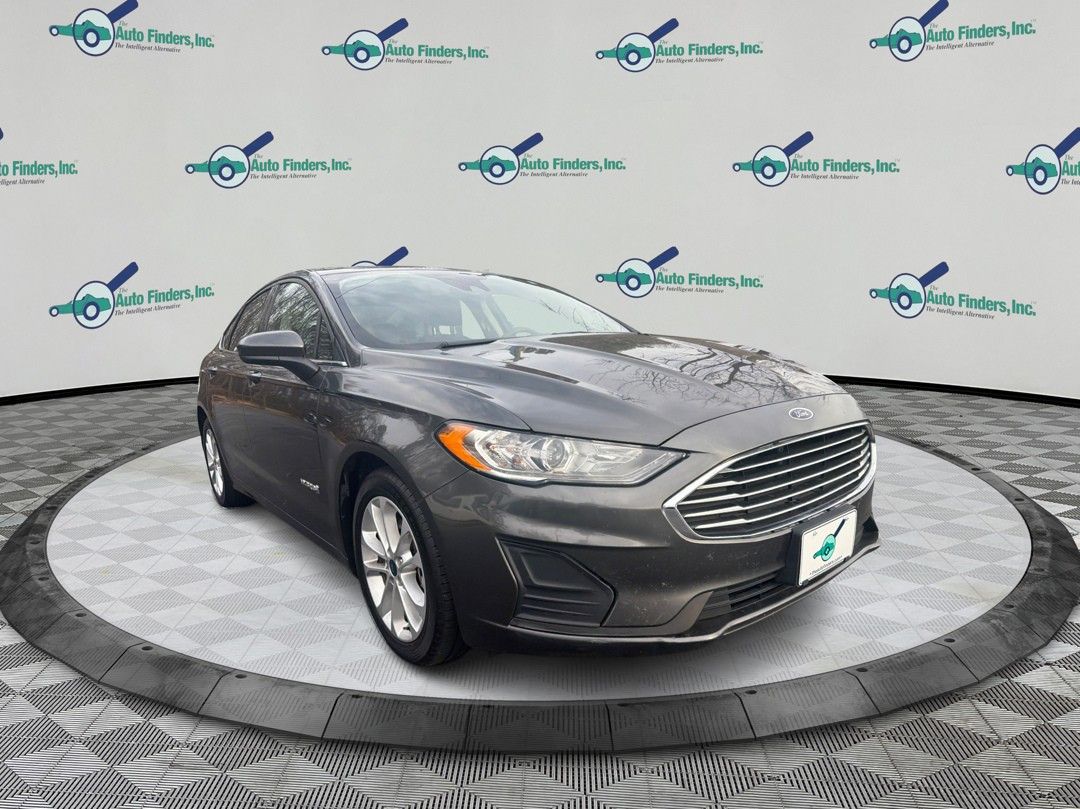 2019 Ford Fusion Hybrid SE