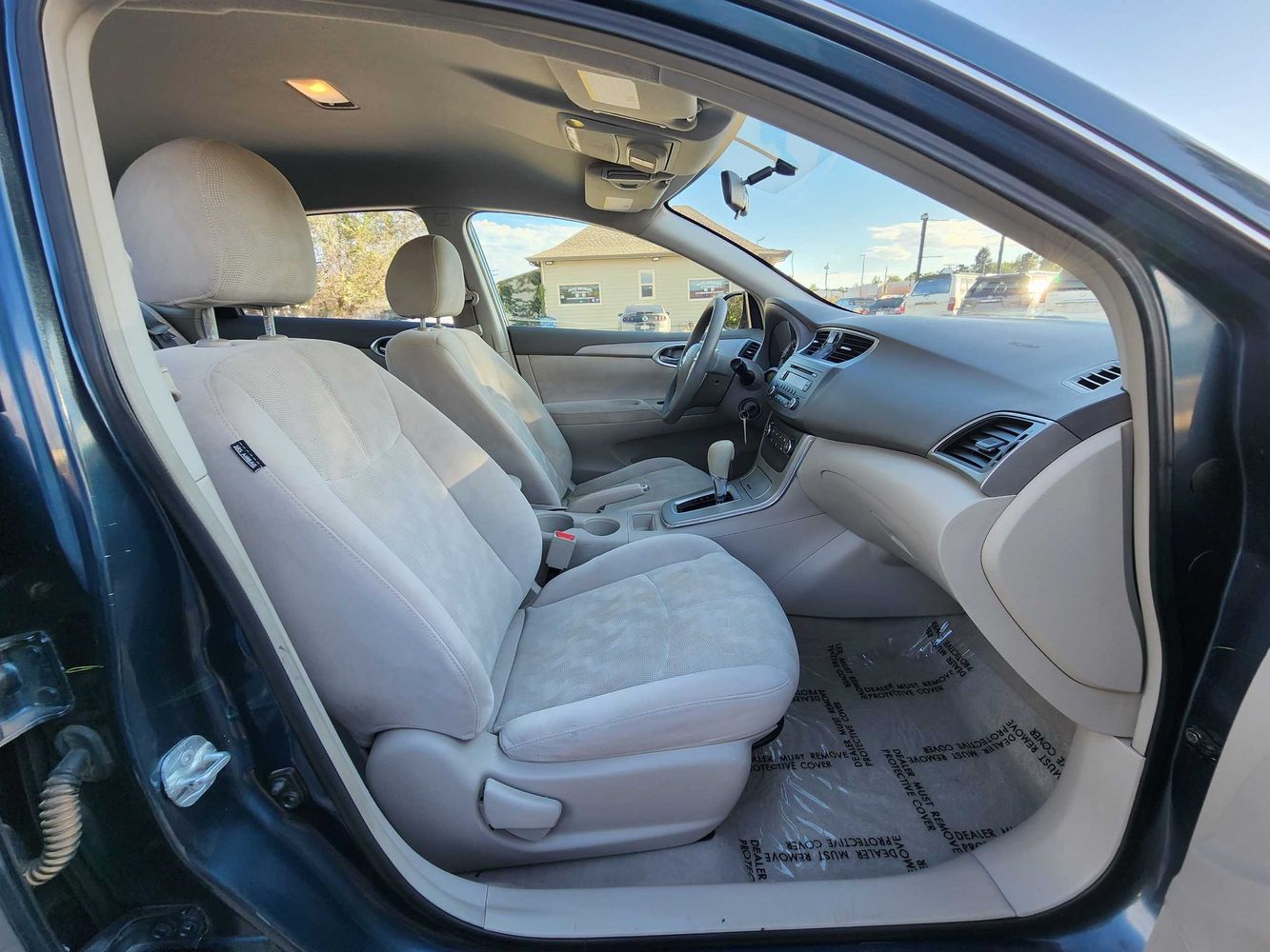 2013 Nissan Sentra SV photo 30